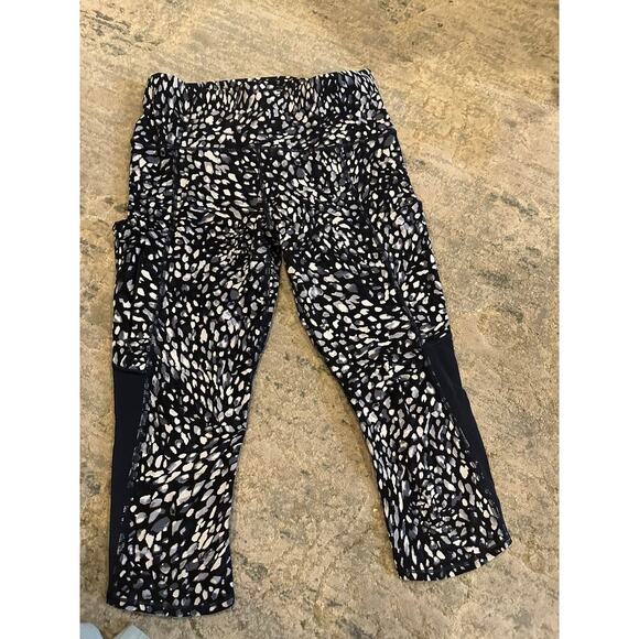Small Athleta blue and white cropped leggings Mesh - Picture 1 of 8